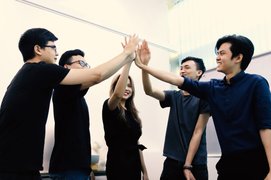 Địa chỉ thiết kế Web App theo yêu cầu, chuyên nghiệp 4 Miko Tech là địa chỉ thiết kế Web App uy tín, chuyên nghiệp